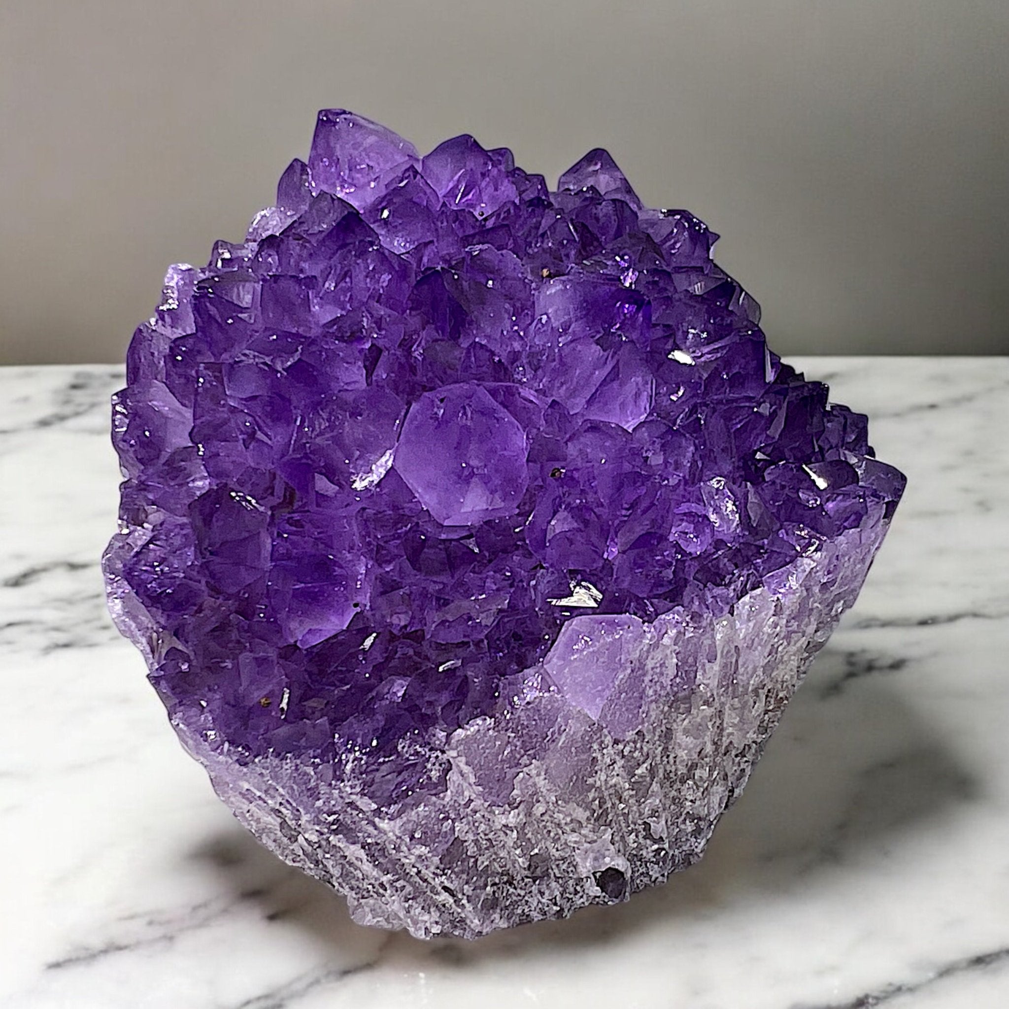 Cupcake - like Amethyst Geode - Tranquilite