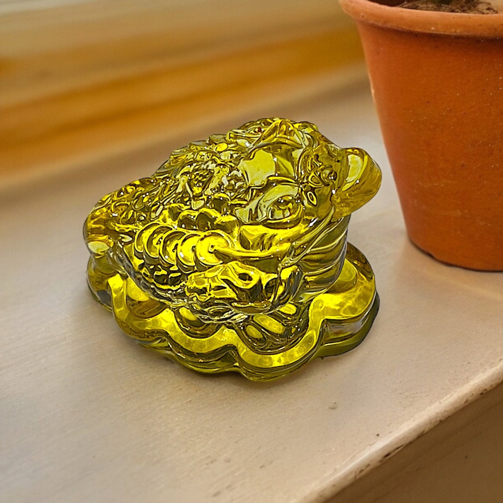 Golden Glaze Toad (Feng Shui Ornament) - Tranquilite