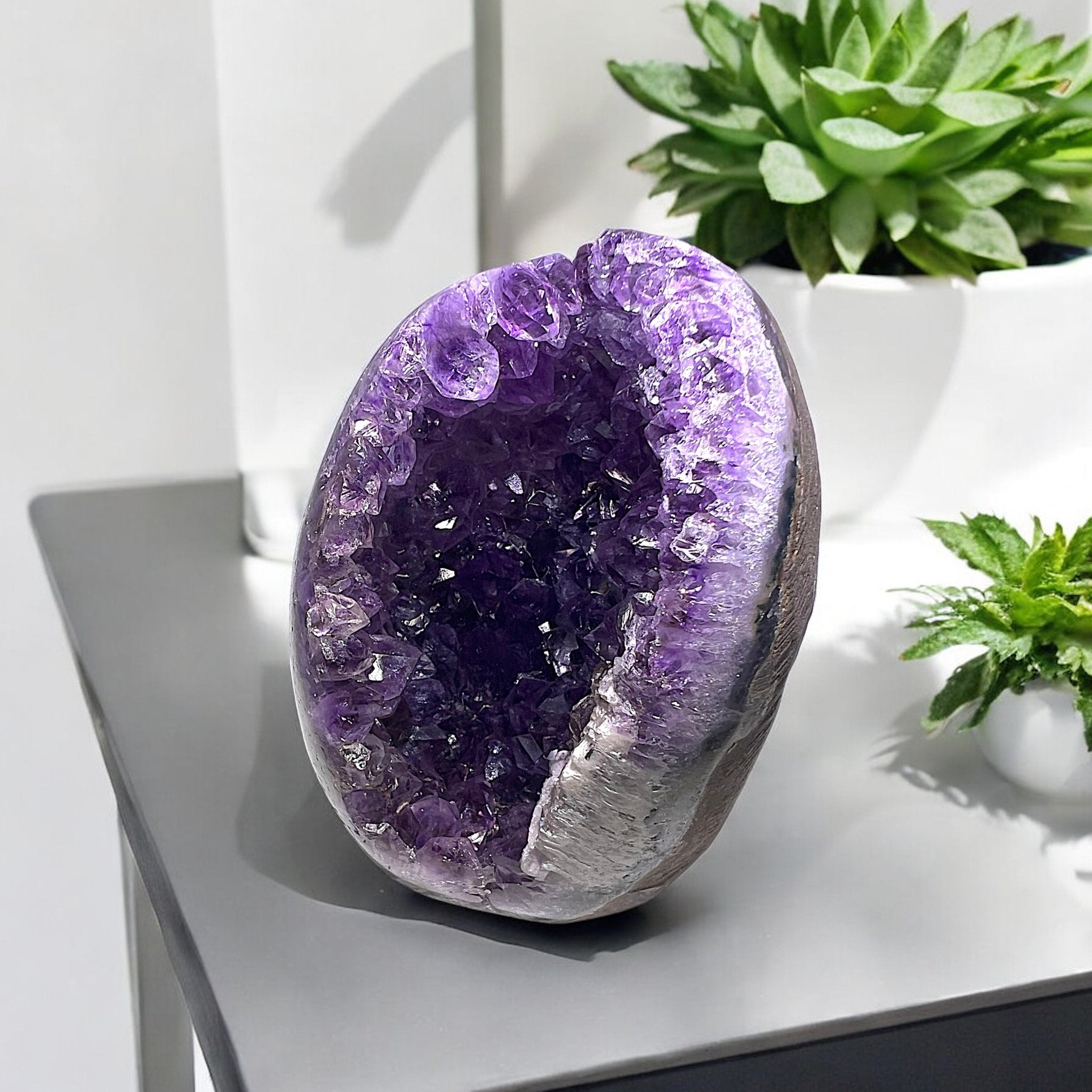 Natural Amethyst Geode Cave - Tranquilite