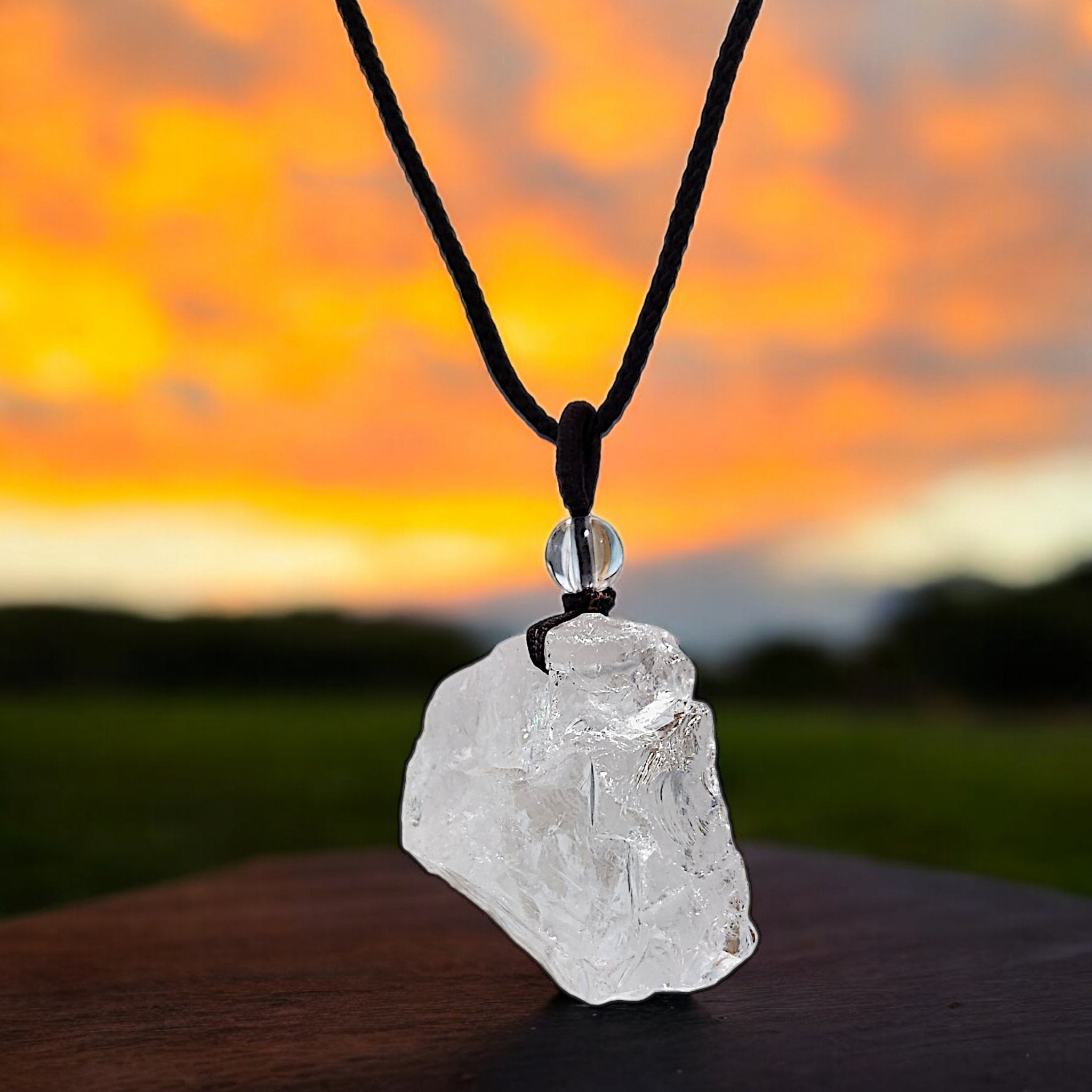 Natural Clear Quartz Pendant - Tranquilite