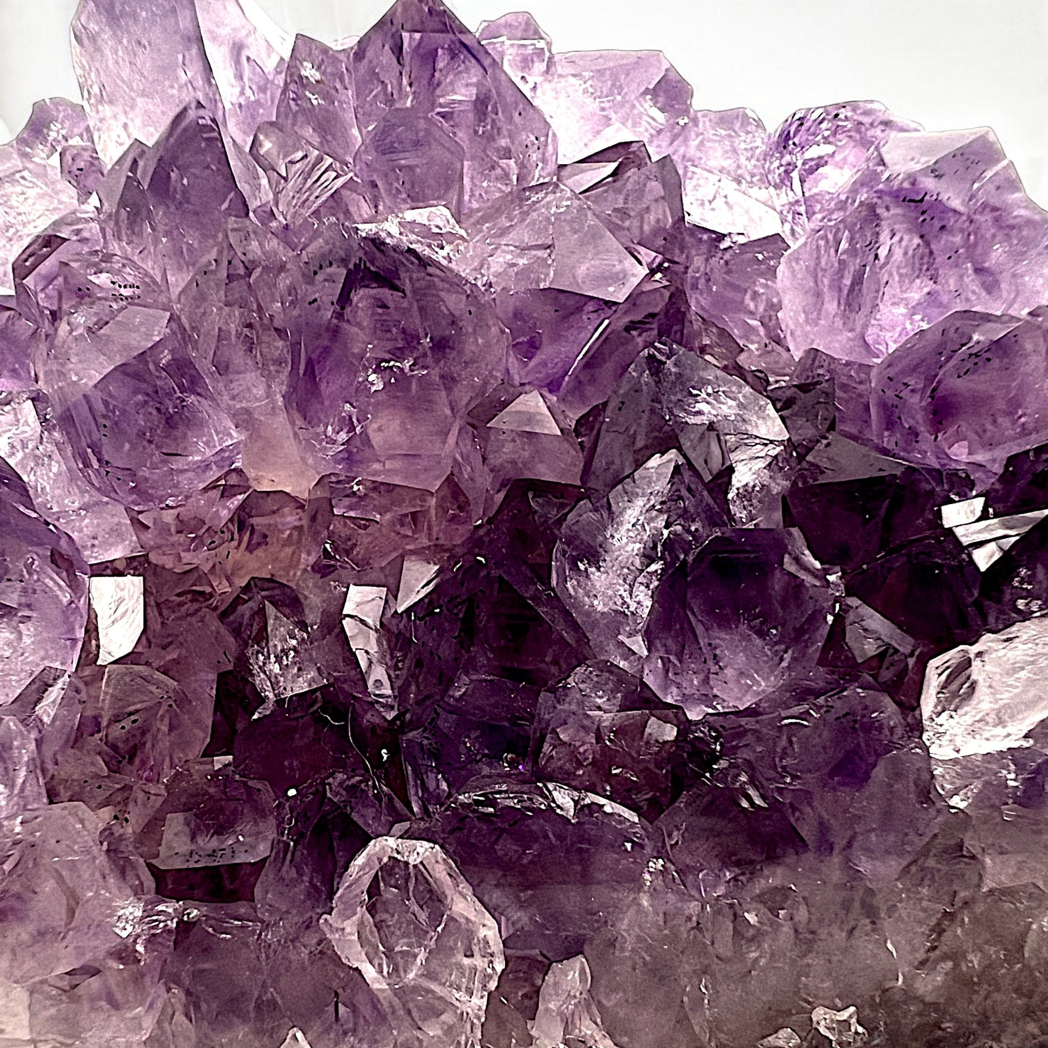 Natural Lavender Amethyst Crystal - Tranquilite