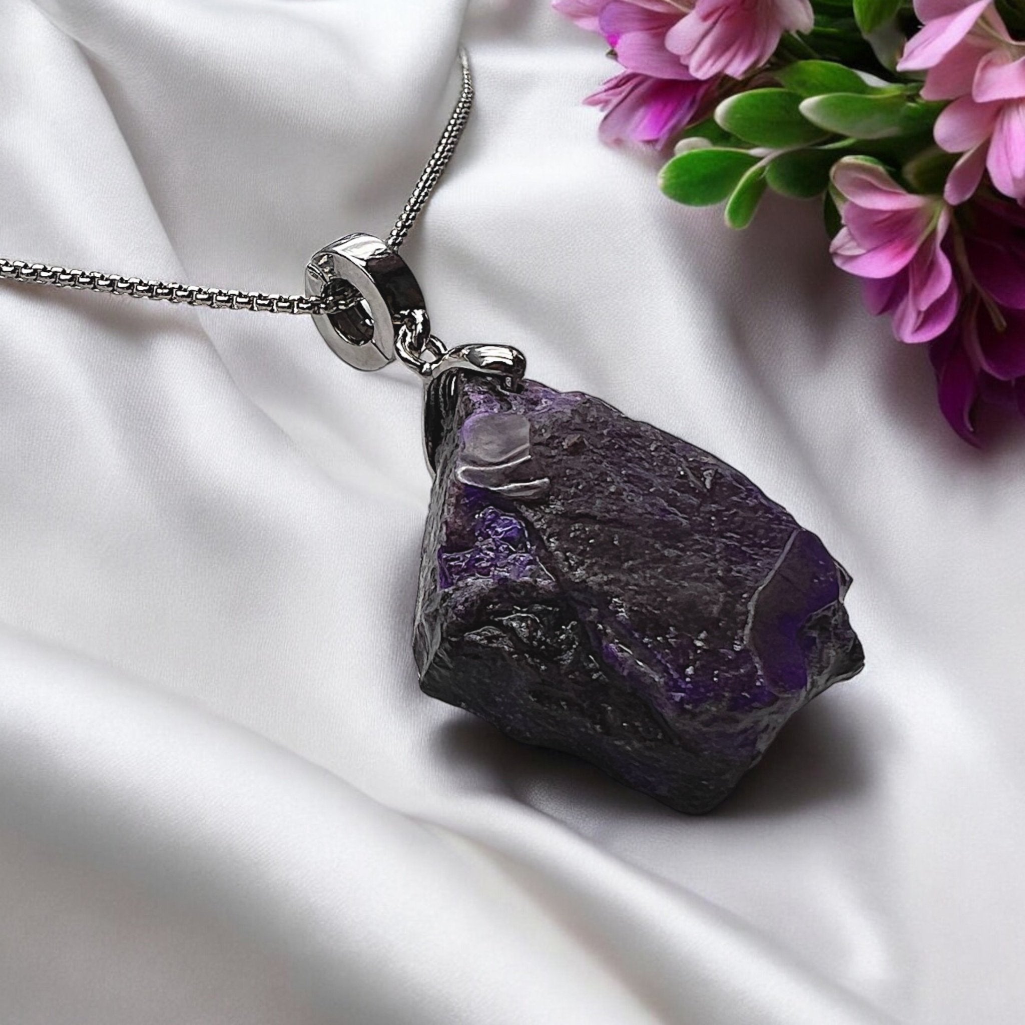 Natural Sugilite Stone Pendant (Small) - Tranquilite