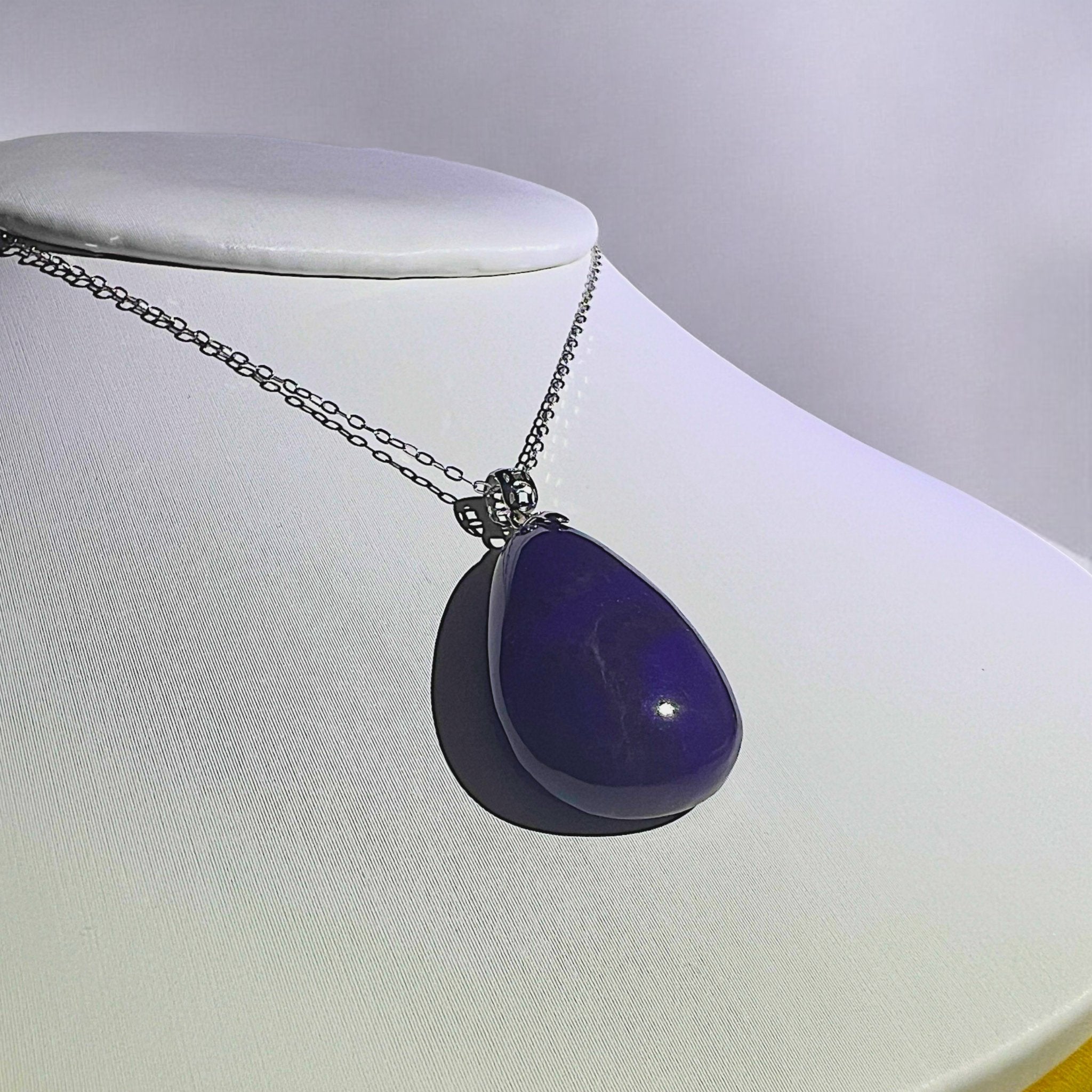 Sugilite Droplet Pendant (Collection Level) - Tranquilite